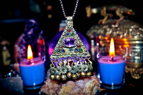 HAUNTED 3 Queen Djinn Secret Society Djinn Ancient Antique Amulet Occult Warlock's Templar Masonic Talisman! Seraphim Devata 7th Realm Heal Your Soul, Open Your 3rd Eye, Karma, WEALTH!