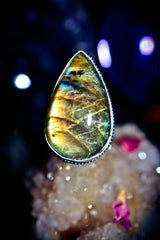 ELITE Genie Ring! ESOTERIC Goddess Djinnya Ancient Occult Knowledge Sacred Stone of SUCCESS! King Solomon Wealth Magick Talisman! Money, Abundance, Attraction & Riches! KEY of Wishes & Occult Secrets!