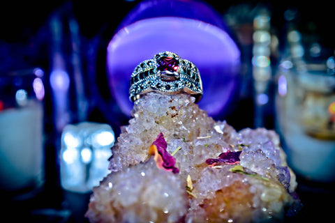 CELEBRITY LUXURY & RICHES Ring! Money Wealth Enchanted Pagan Wiccan Spell Ritual Talisman of Unlimited Material Abundance ~ Fame, Fortune, Popularity & Riches! HOT Item!