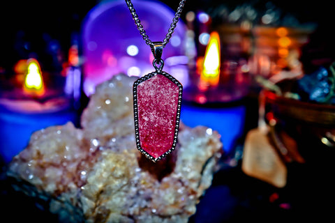 SACRED GODDESS HERA Ultimate Beauty & Prosperity Amulet! GLOWING! True Wisdom, Youth, Success! Gain the Perfect Figure! REAL Beauty! Strawberry Quartz Amulet!