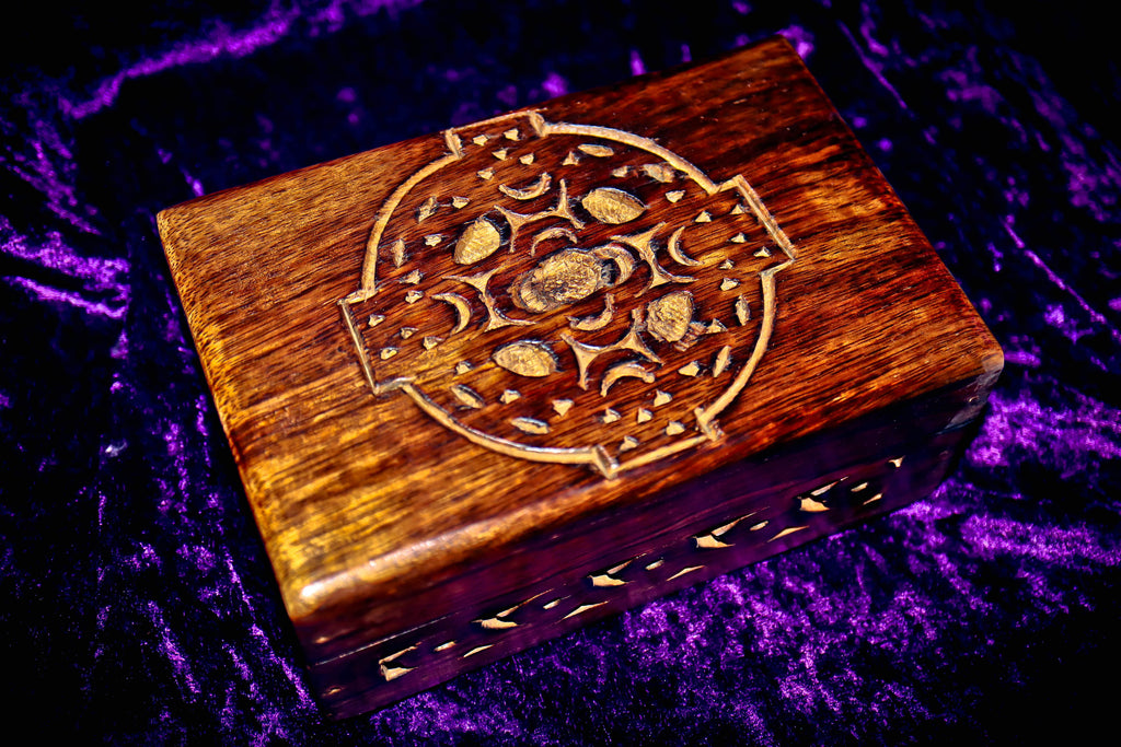 ** CHARGING BOX ** VOODOO Chest Portal of Blessings Wealth & POWER! Amplify The Power of Any Metaphysical Item x10! Gain Wealth & Wishes! Haunted Wiccan Pagan Occult Box! RARE Secret Society Rituals