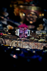 WEIGHT LOSS Beauty Spell Ring ~ Haunted Metaphysical Pagan Wiccan Gypsy Witch Ring! Beauty & More! Centuries Old Witches Magick!
