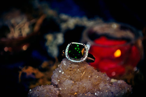 CELTIC Lucky 7 Forest Wealth Good Luck Spell Vessel Ring! Purify Your Aura & Spiritual Energy! Banish Bad Karma! Get Rid of Negative Energy! Sacred Emerald of LUCK!