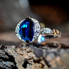 ROYAL QUEEN Jinniyah Genie of Ultimate Desires! Magnificent Haunted Djinnya Ring! Money Abundance Success Wealth and Wishes! Sacred Magick Sterling Silver Ring!