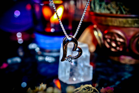 Lucky 777 Diamond Djinn Voodoo Amulet! Wealth Manifestation, Ultimate Love, Soul Mate Attraction & Wishes! Haunted Pendant Necklace! Wealth & Riches!