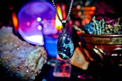 ¡Y 7 GENIOS ARCANJO Anillo Djinn de Riqueza, Amor, Sabiduría y Poder Supremo! ¡CÓSMICO! $$ ¡Convierte la Energía Negativa en Positiva! ¡Abundancia Espiritual! * ¡PODERES Sagrados Antiguos!