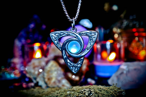 ORACLE of ENLIGHTENMENT Amulet of Protection, Good Fortune, Prosperity, Spiritual Strength, Psychic Vision, Manifestation! Ward off Evil Eye, Curses, Jealousy & Misfortune!