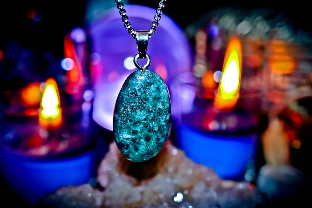 MAGIC Lucky 7 Forest Wealth Good Luck Amulet Necklace Pendant! Witchcraft Spell! 