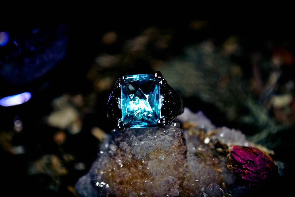 ALLURING DJINN Elite Royal Phylum Jinniyah Genie of Power Haunted Ring