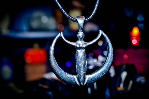 **DJINN** ATHENA Haunted Djinn of Wisdom, Intellect, Boost IQ + Good Fortune Spell Magick! Universal Power & Blessings! Wealth Amulet * GODDESS!