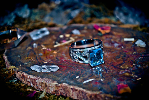 **AMAZING** FOUNTAIN OF YOUTH Beauty Spell Ring ~ Haunted Metaphysical Pagan Wiccan Gypsy Witch Magick! ~ BEAUTY! ** Alchemy MAGIC Spiritual Ring ~ 100% Pure!